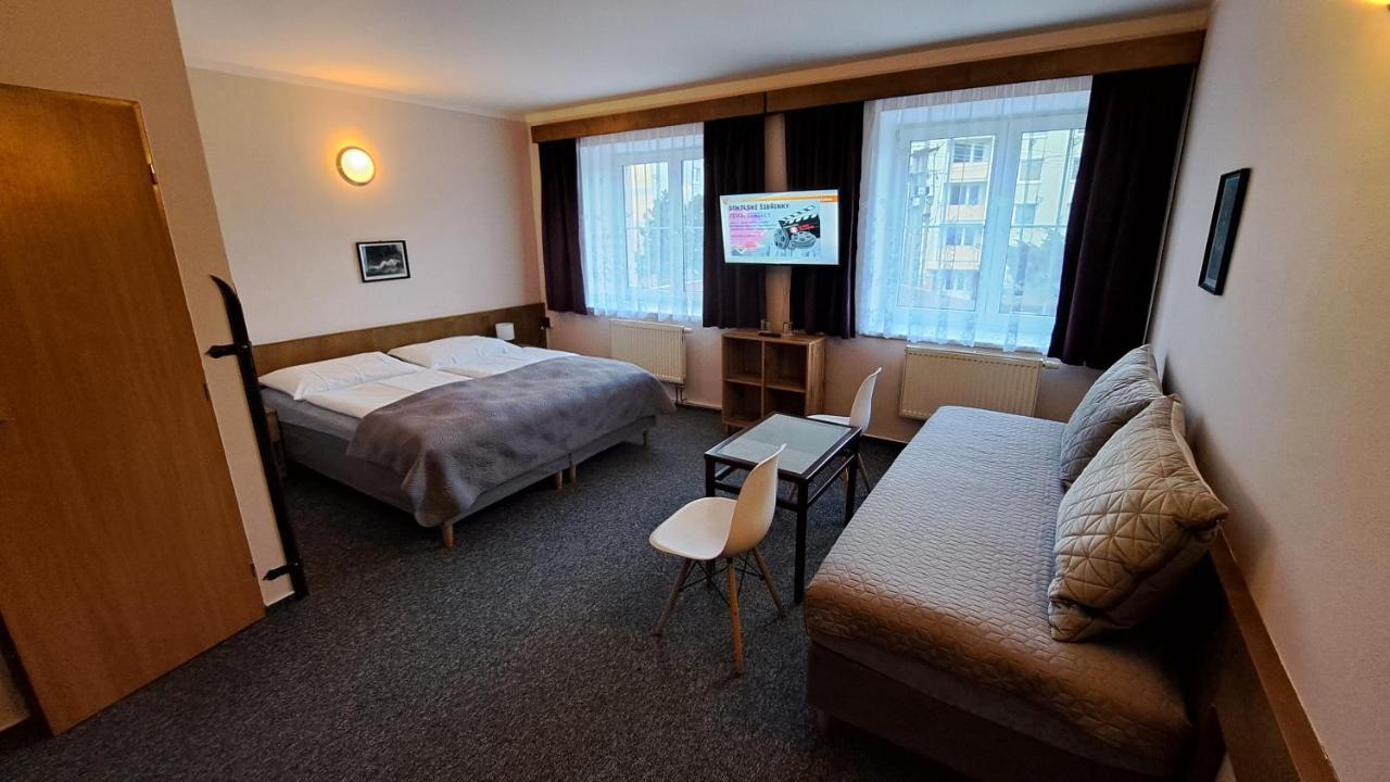 Pension Pavir Zidlochovice Buitenkant foto